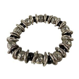 Silver Tone & Black Beaded Stretch Bracelet With Floral Etched Beads